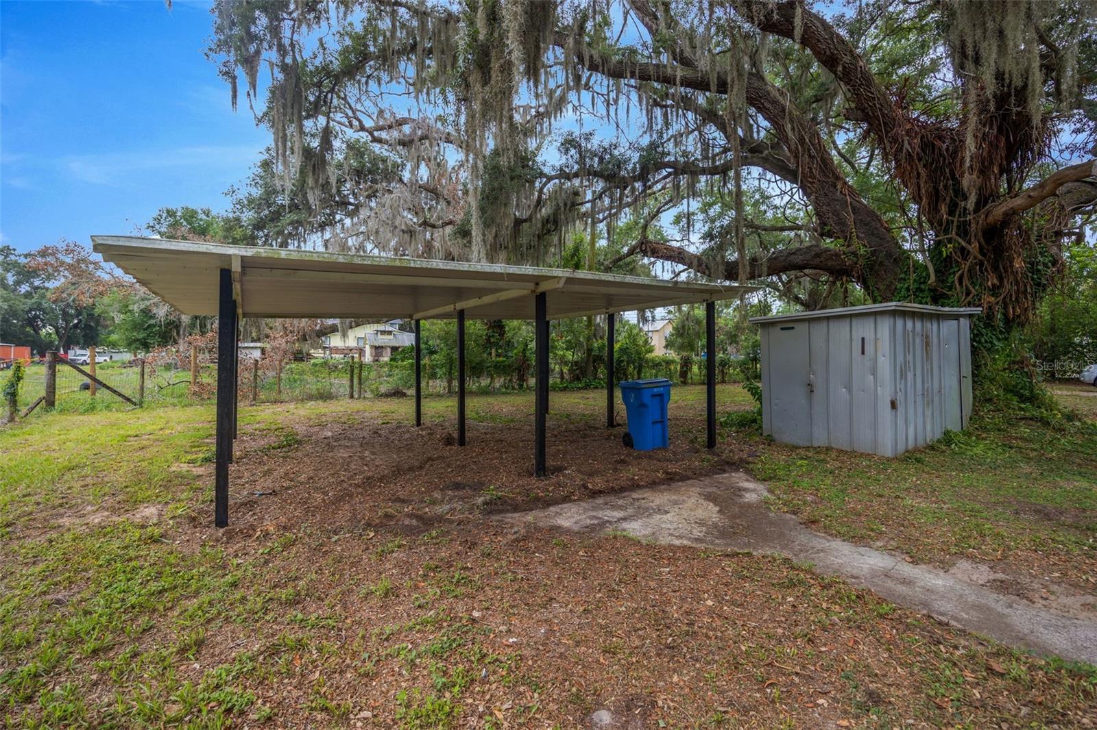 UNPLATTED - Residential
