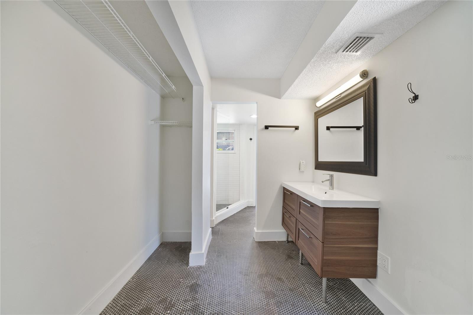 ISLAND CLUB AT ROSEMONT - Residential