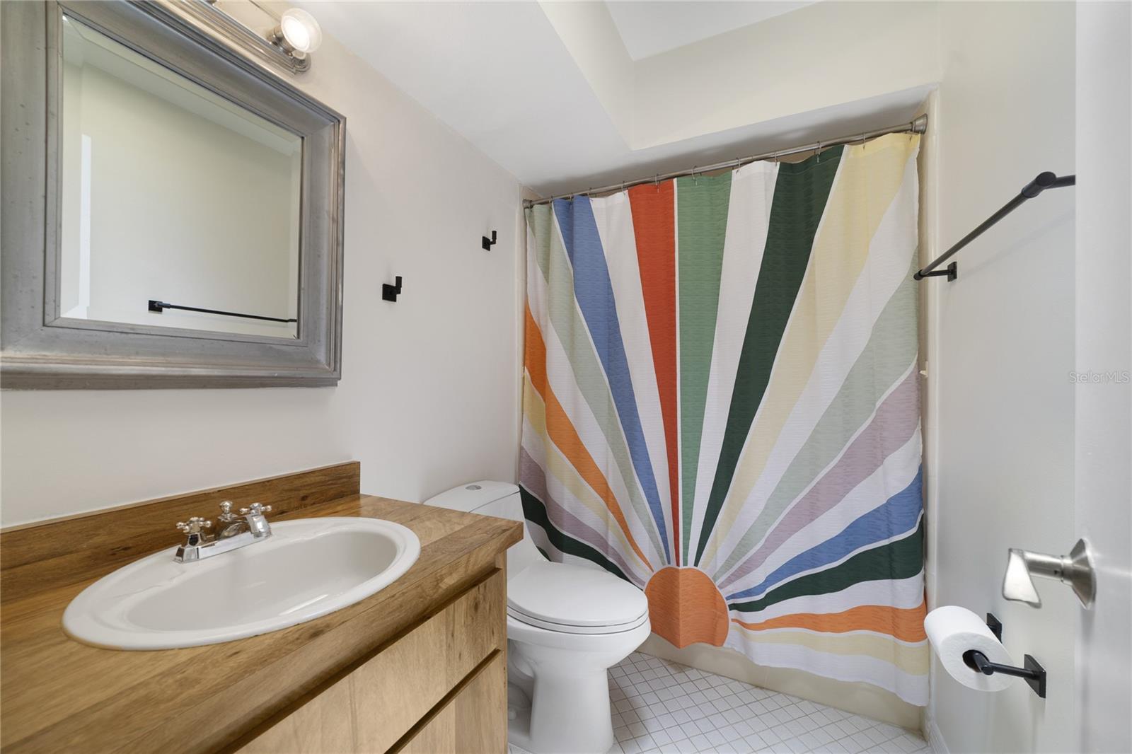 ISLAND CLUB AT ROSEMONT - Residential