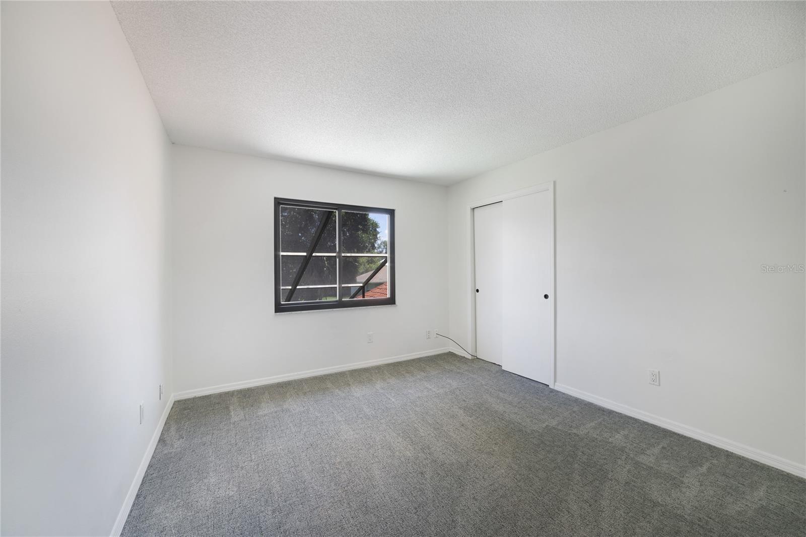 ISLAND CLUB AT ROSEMONT - Residential