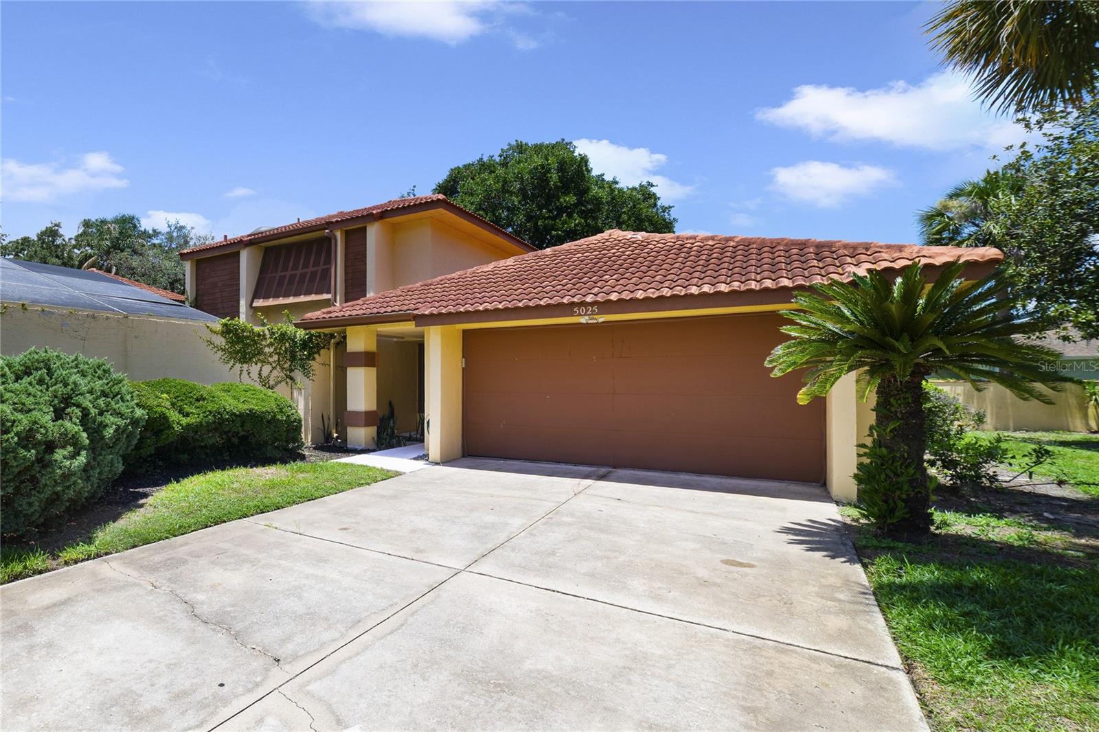 ISLAND CLUB AT ROSEMONT - Residential
