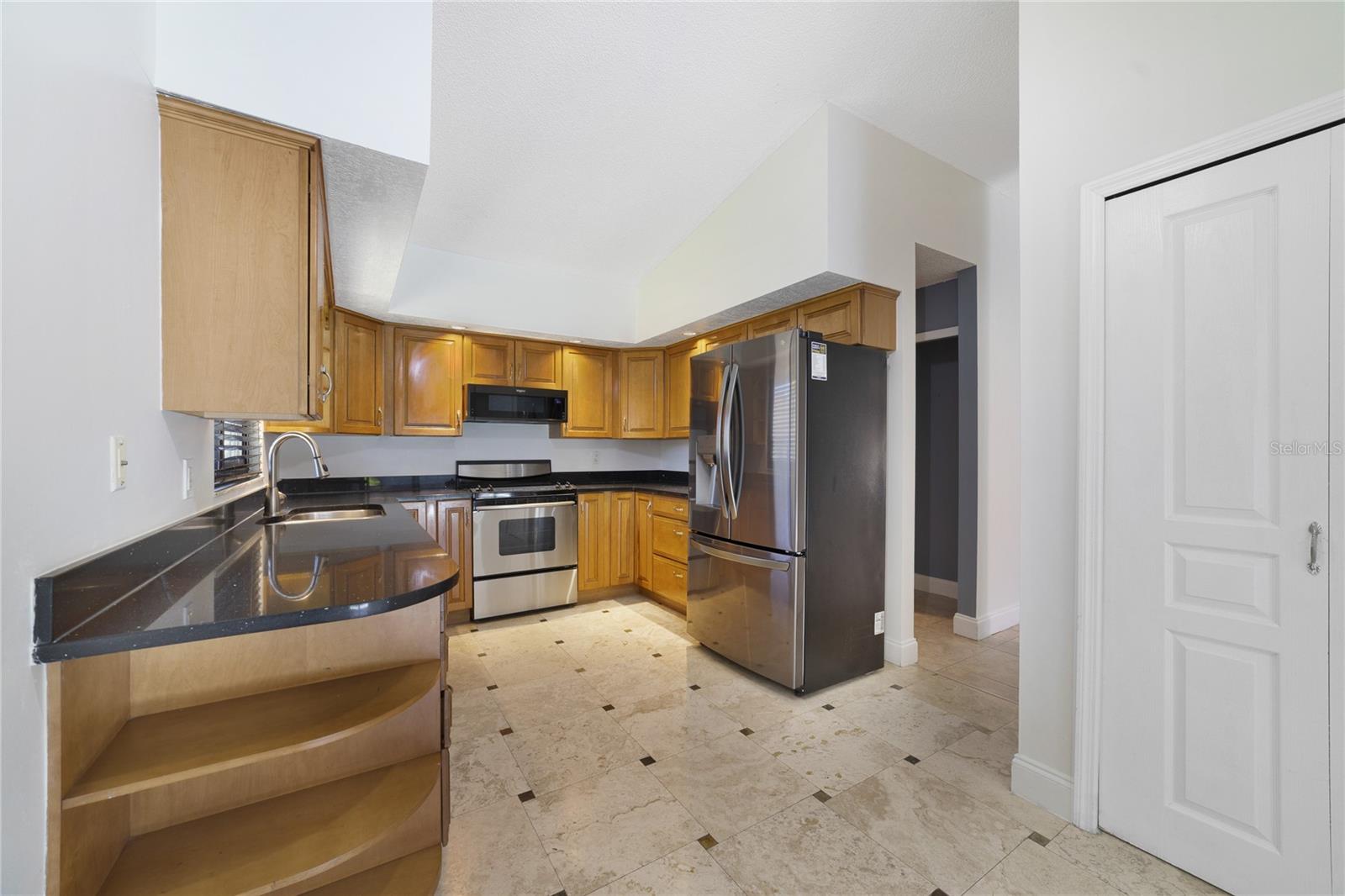 ISLAND CLUB AT ROSEMONT - Residential