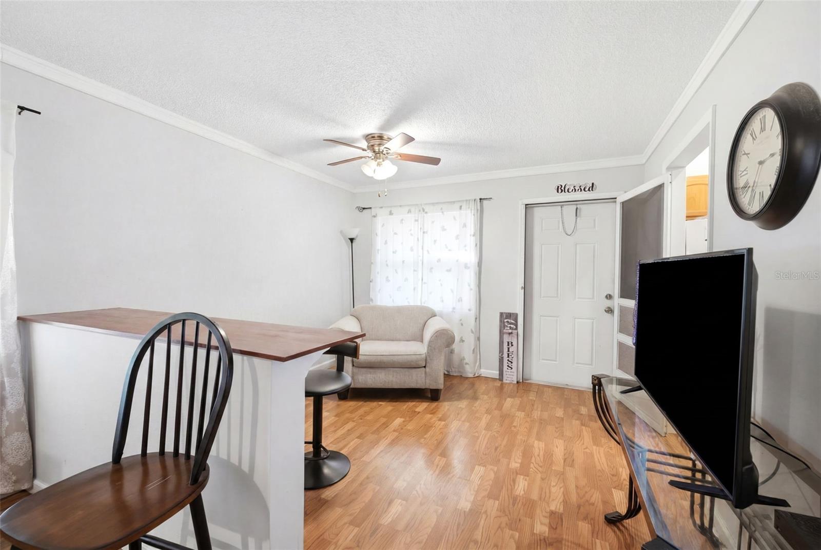 HILL CREST VILLAS - Residential