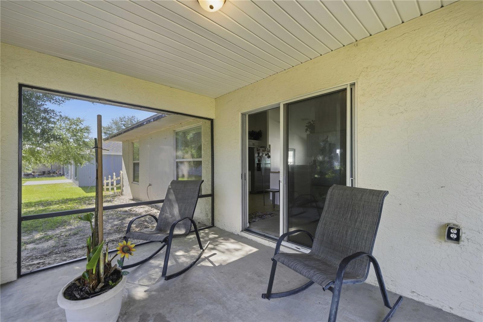 MARION OAKS - Residential