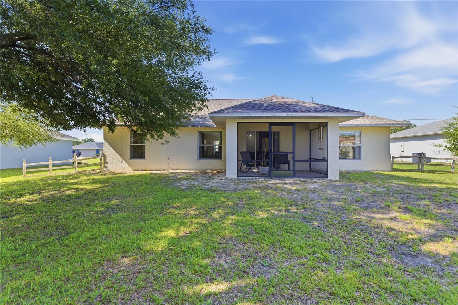 MARION OAKS - Residential