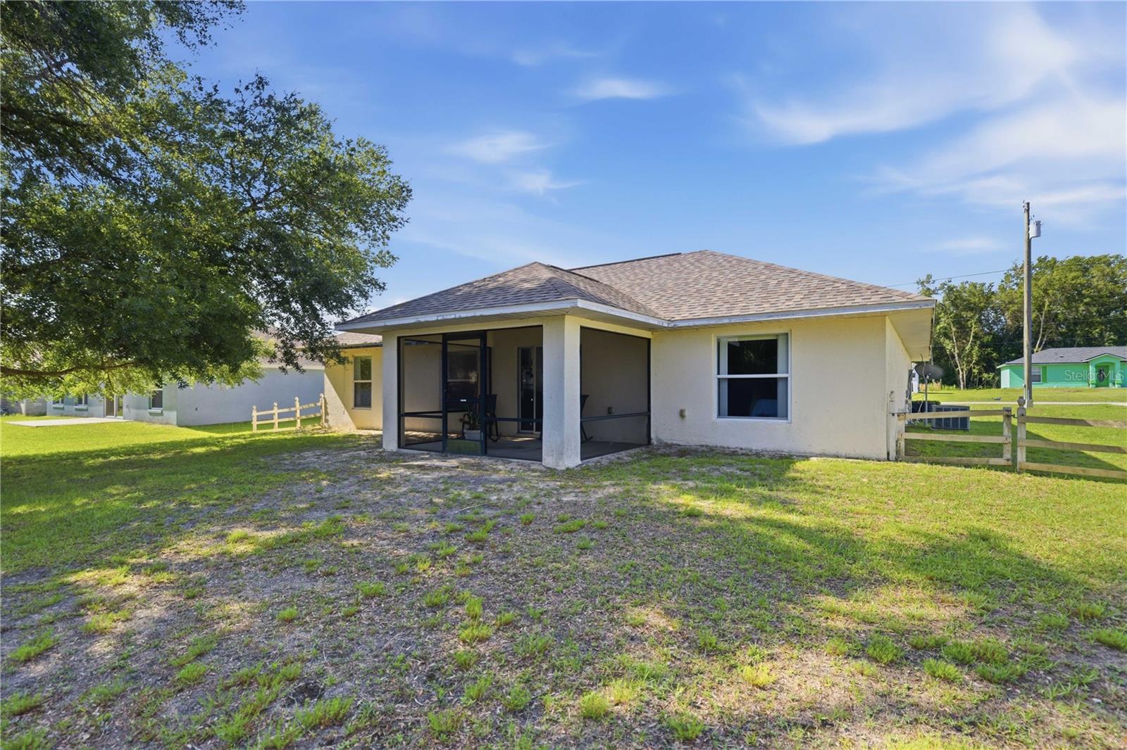 MARION OAKS - Residential