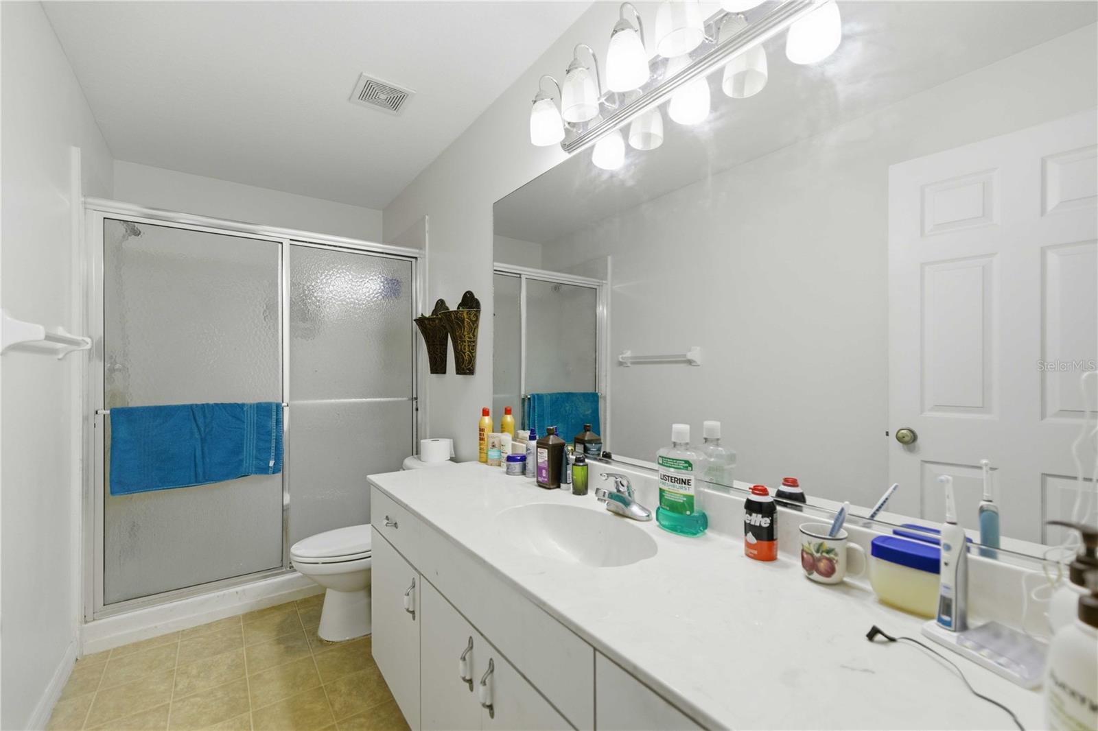 MARION OAKS - Residential