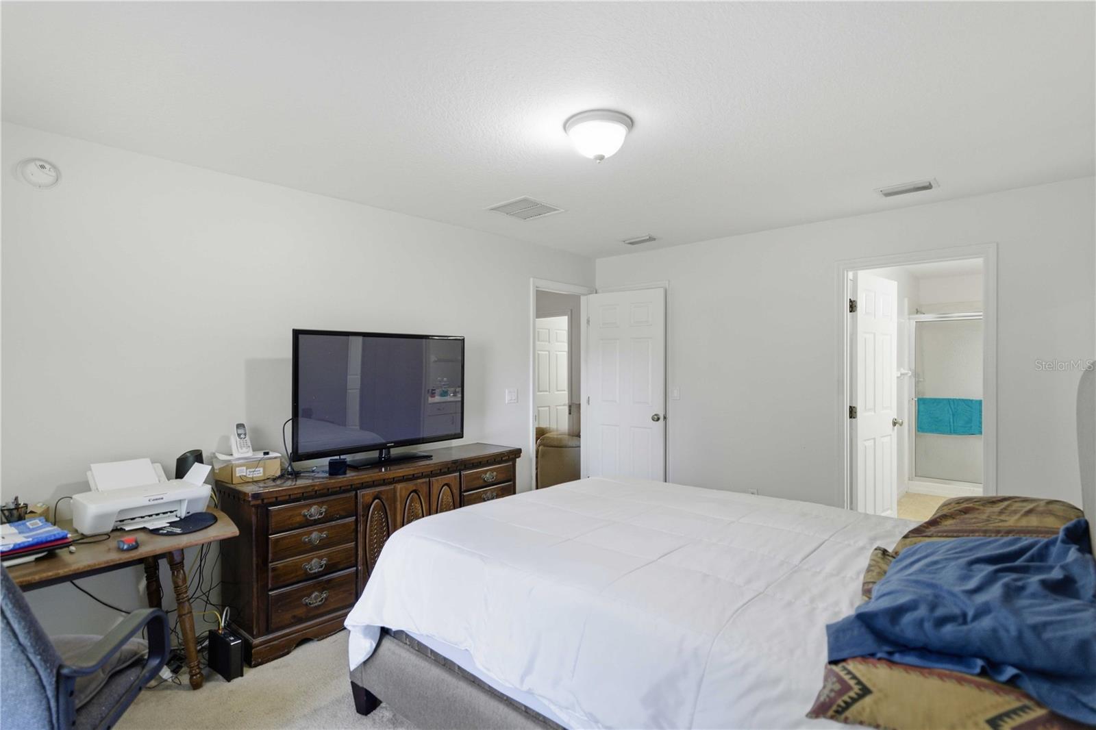 MARION OAKS - Residential