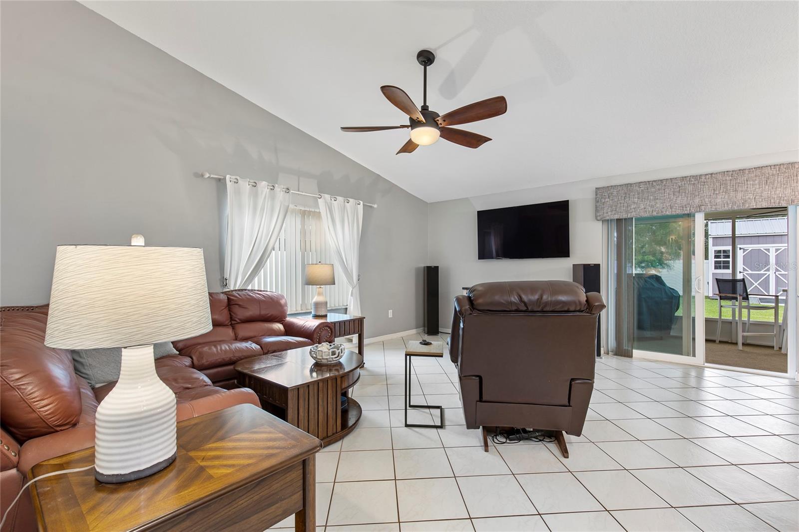 CYPRESS KNOLL - Residential