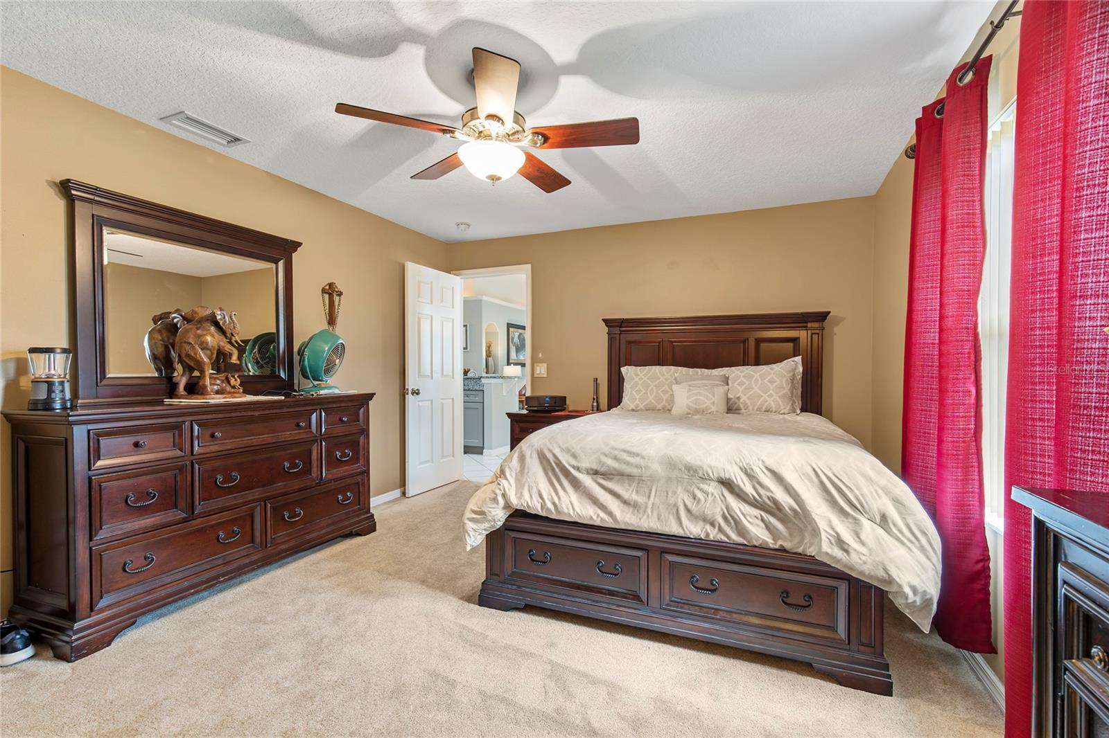 CYPRESS KNOLL - Residential