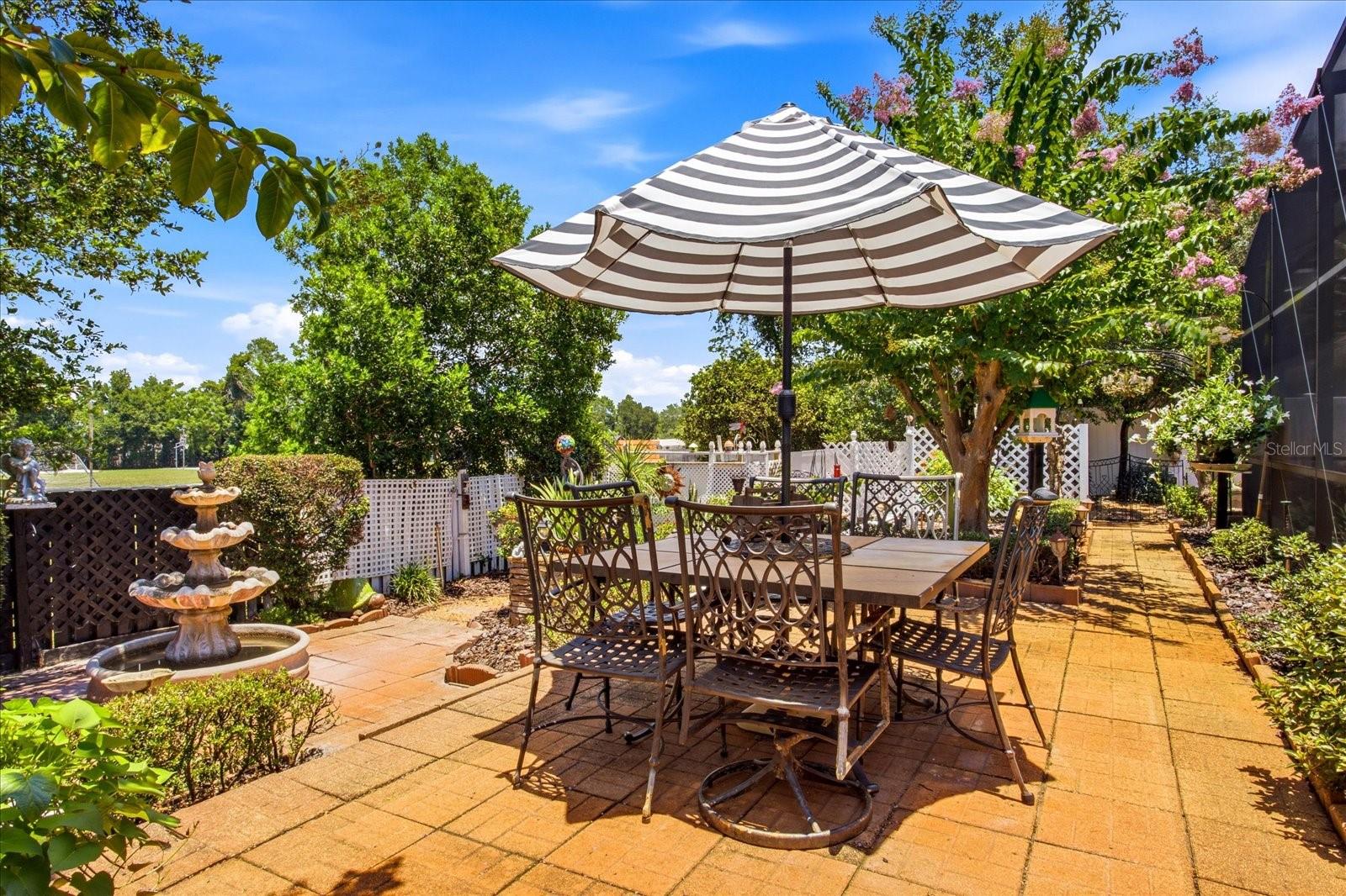 ALEXANDRIA PLACE - Residential