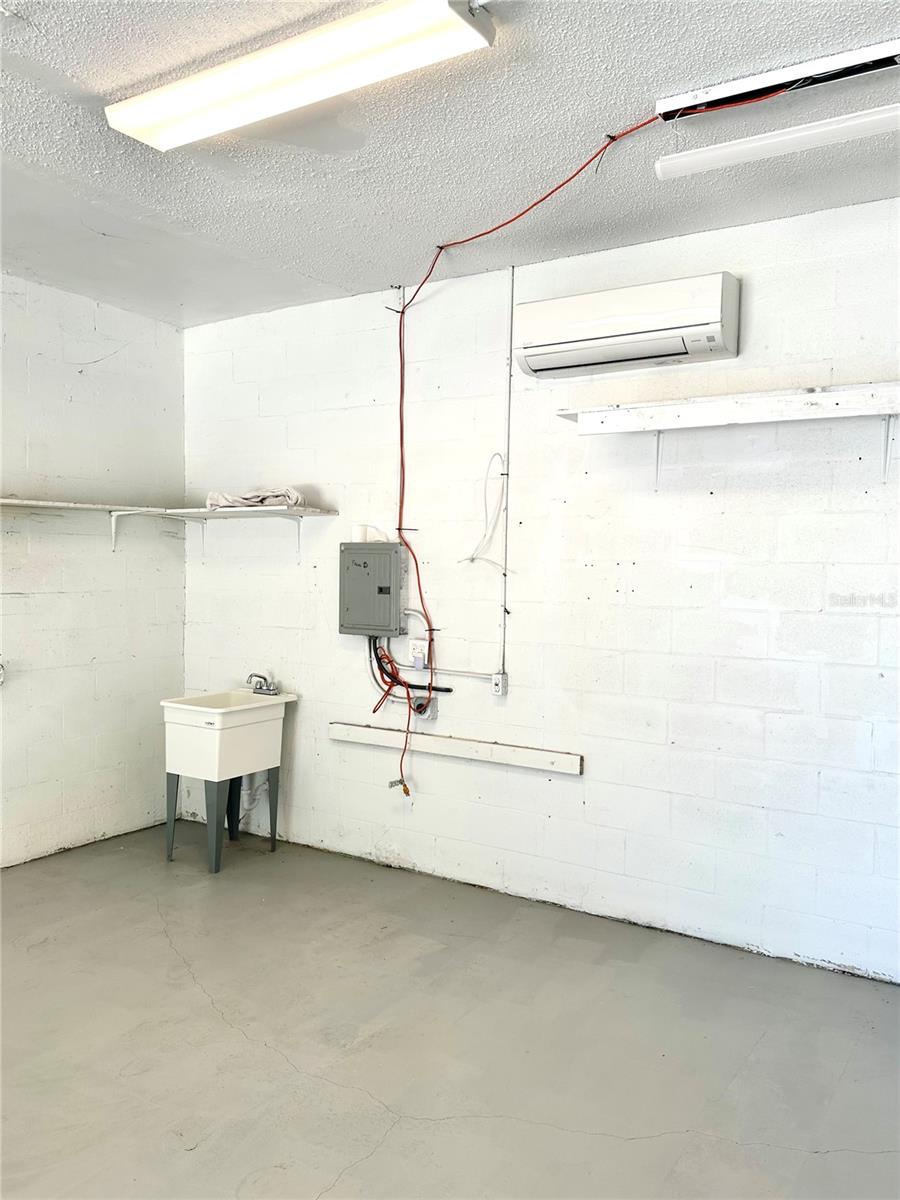 FLORIDA SHORES 01 - Commercial Sale