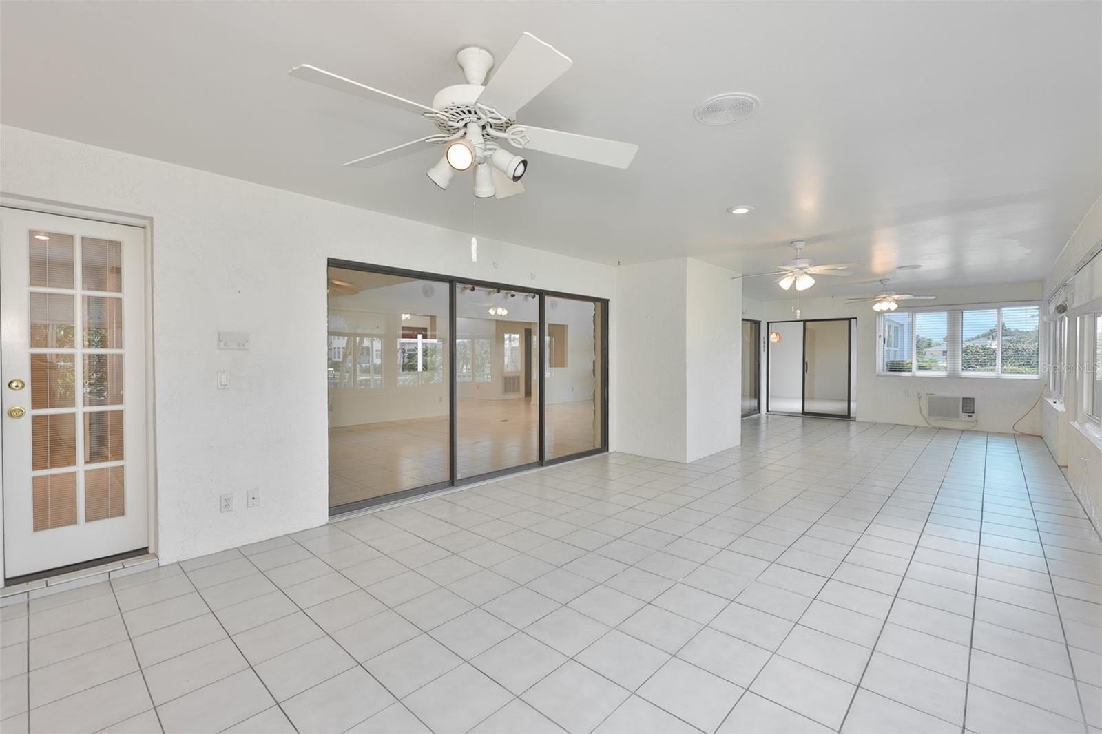 SYMPHONY ISLES UNIT TWO - Residential Lease