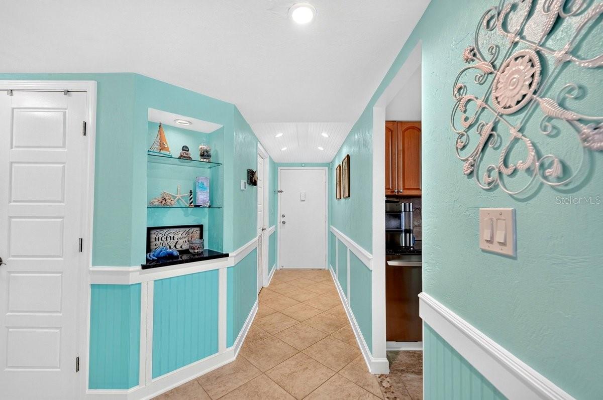 OCEAN RITZ CONDO UNIT 01 - Residential