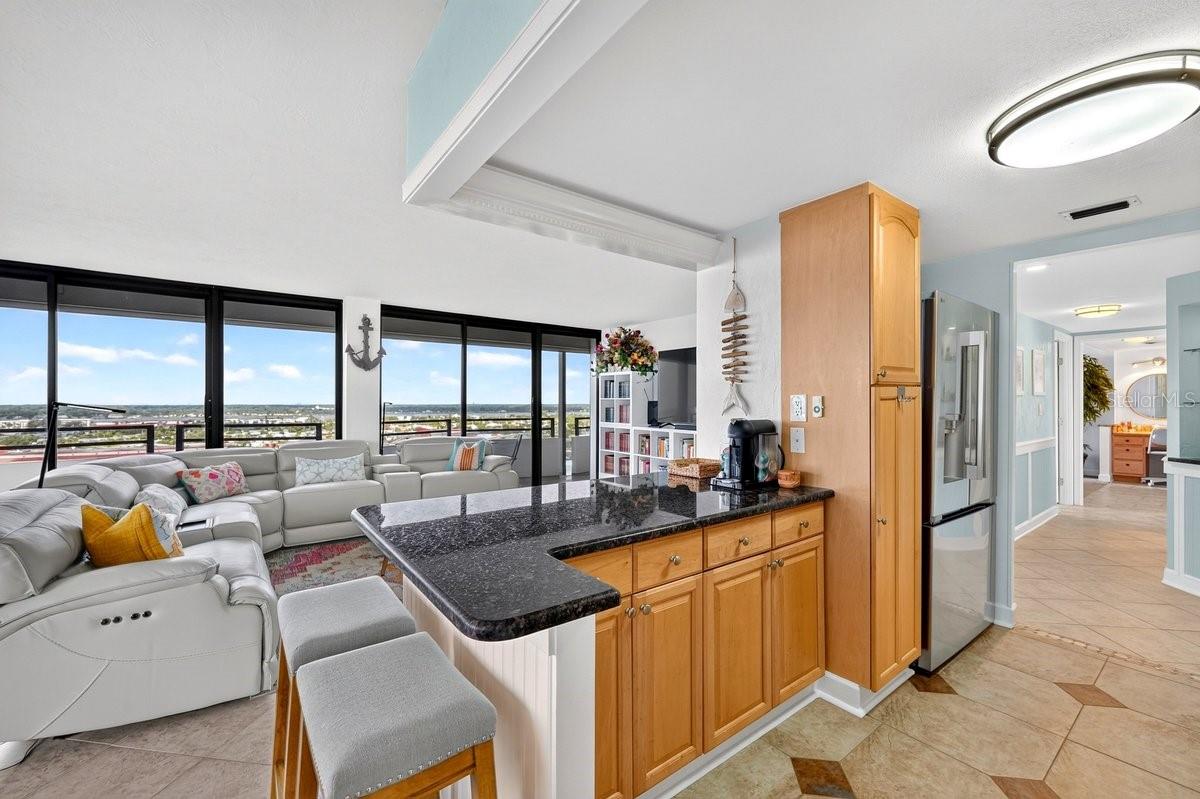 OCEAN RITZ CONDO UNIT 01 - Residential