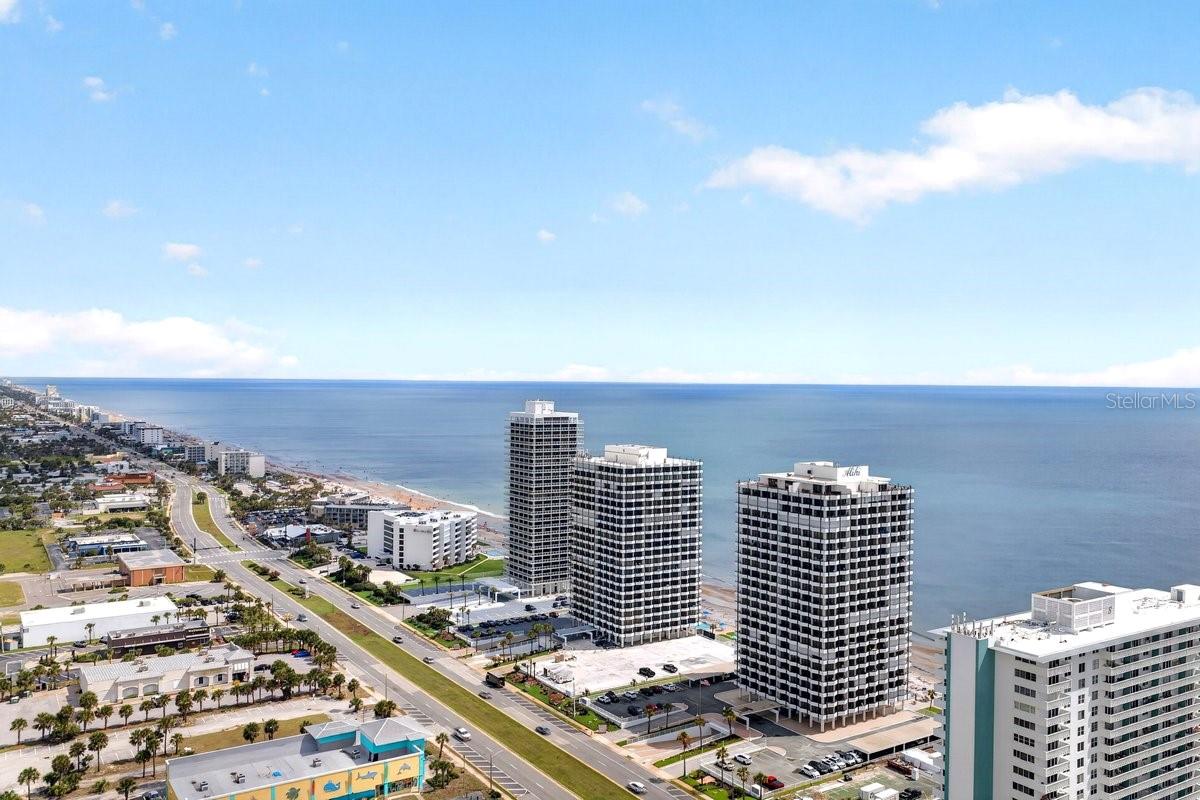 OCEAN RITZ CONDO UNIT 01 - Residential