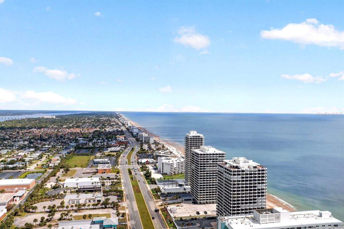 OCEAN RITZ CONDO UNIT 01 - Residential