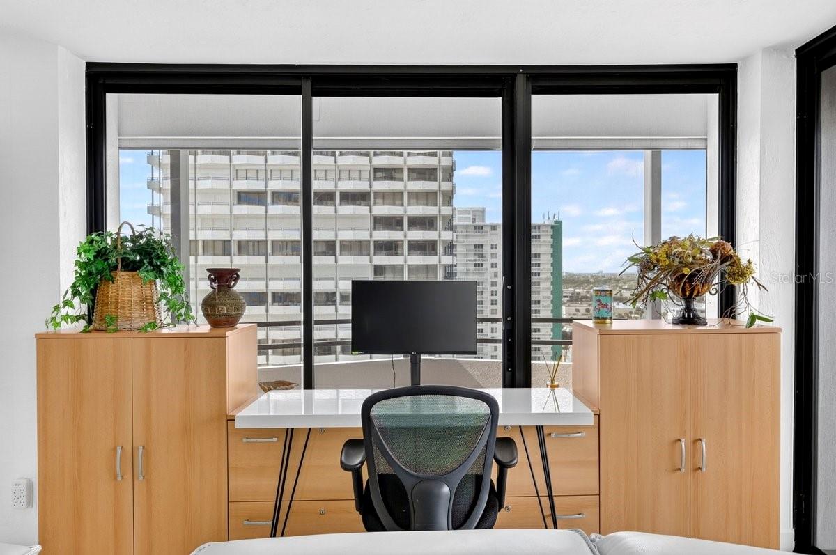 OCEAN RITZ CONDO UNIT 01 - Residential