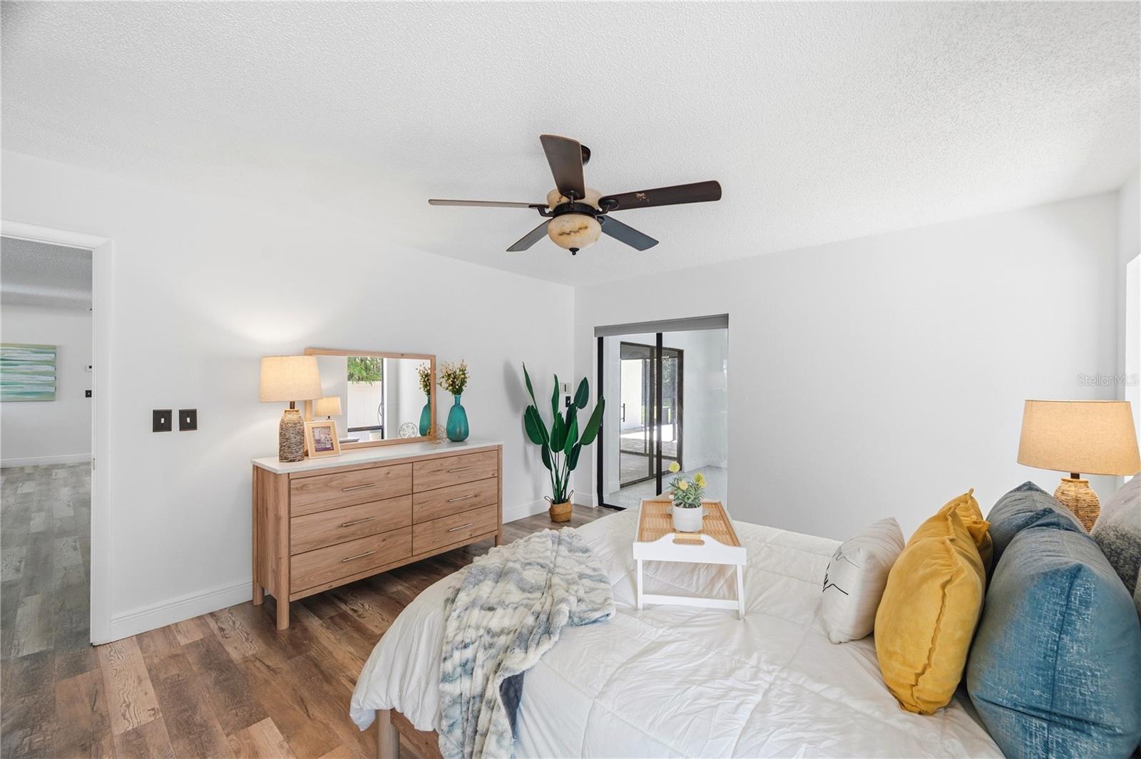 CARROLLWOOD VILLAGE - Residential