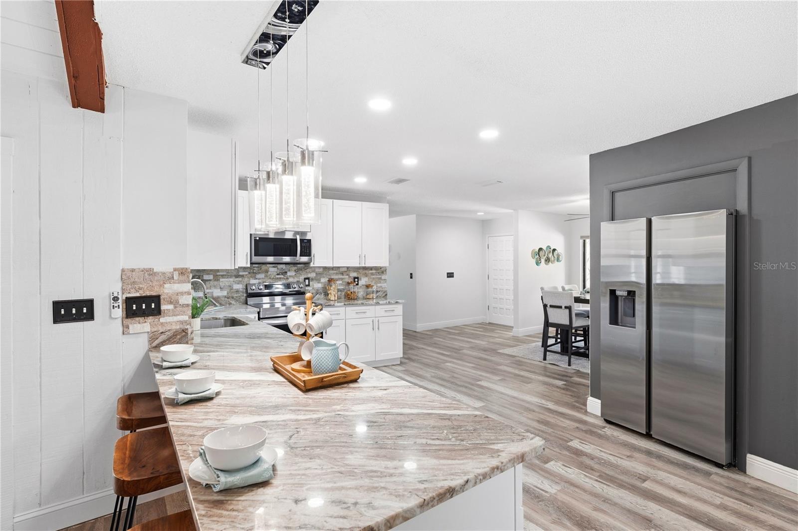 CARROLLWOOD VILLAGE - Residential