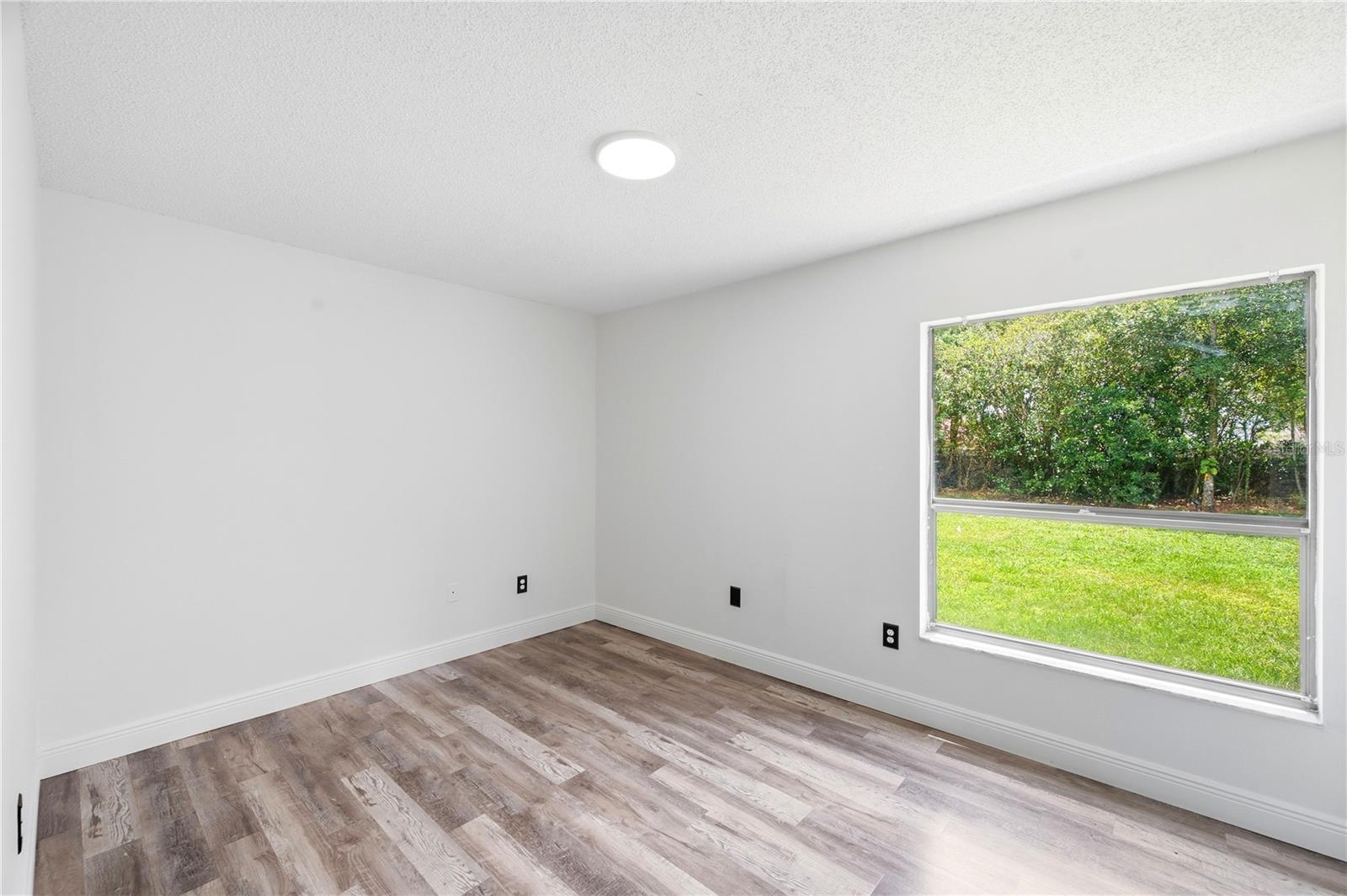 CARROLLWOOD VILLAGE - Residential