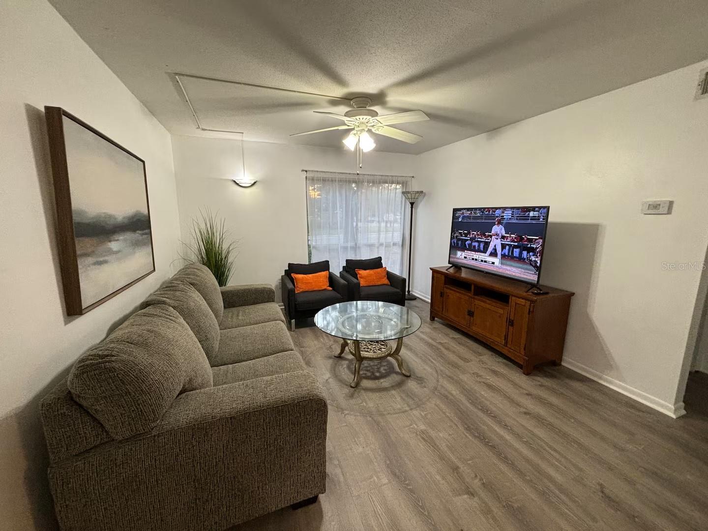 SUMMIT HOUSE - Residential