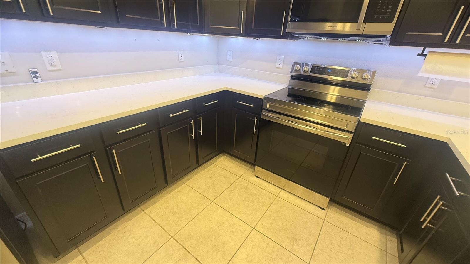 FIESTA KEY PH 2 - Residential