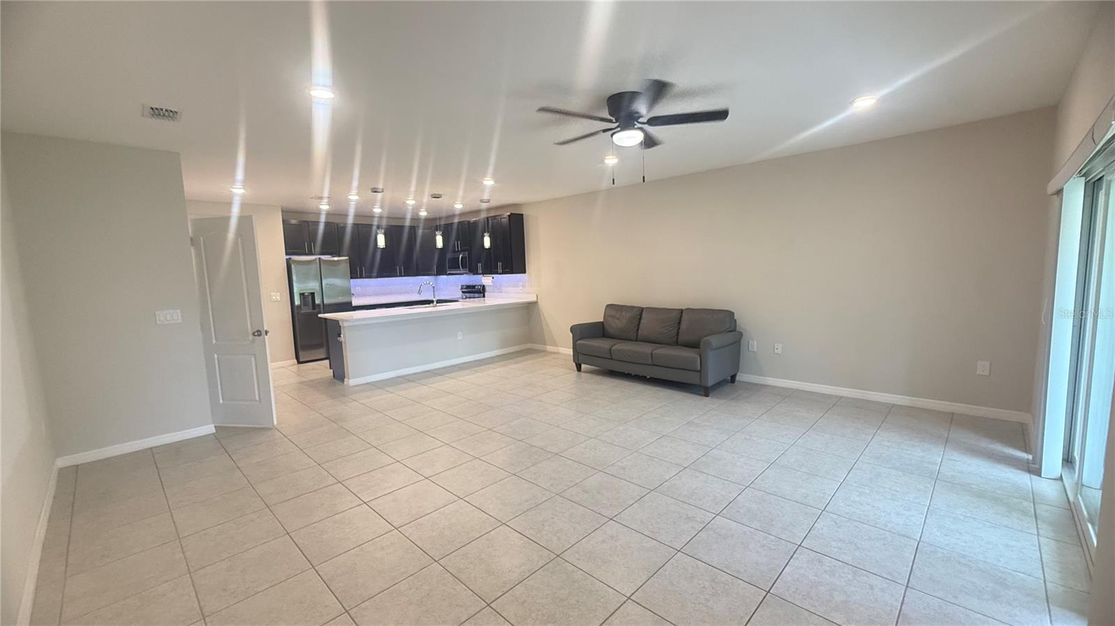 FIESTA KEY PH 2 - Residential