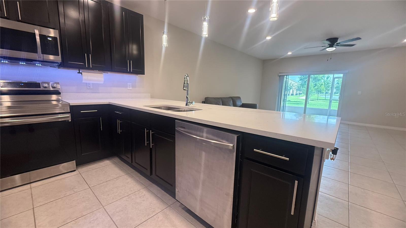 FIESTA KEY PH 2 - Residential