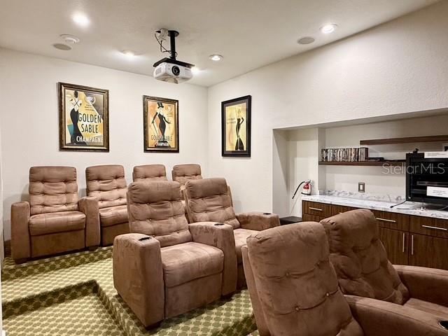 LEXINGTON PLACE CONDO - Residential Lease