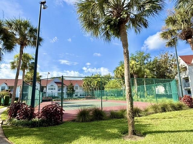 LEXINGTON PLACE CONDO - Residential Lease