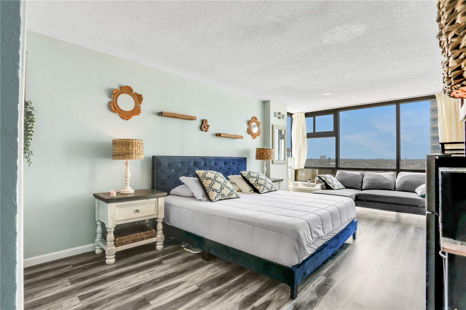 OCEANSIDE INN CONDO - Residential