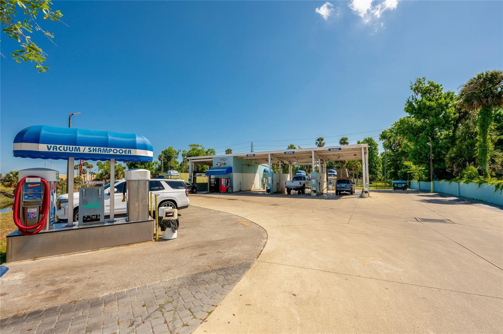 BERKLEY HOMES - Commercial Sale
