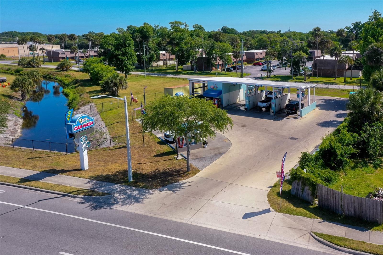 BERKLEY HOMES - Commercial Sale