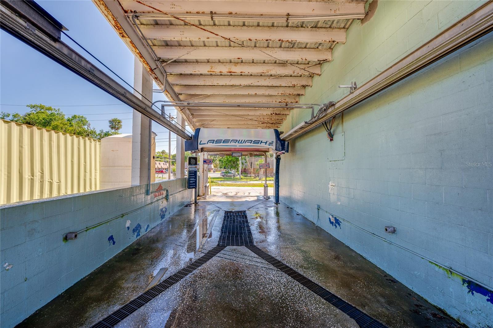 BERKLEY HOMES - Commercial Sale