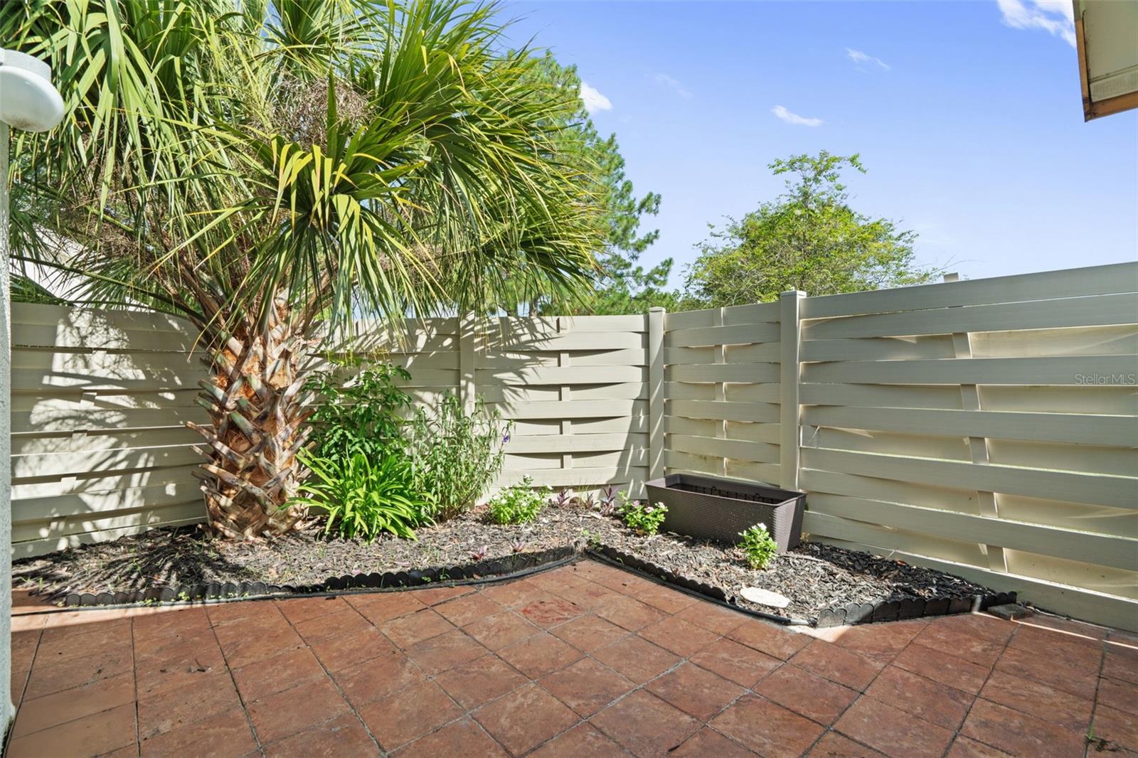 WINDING WOOD CONDO IX - Residential
