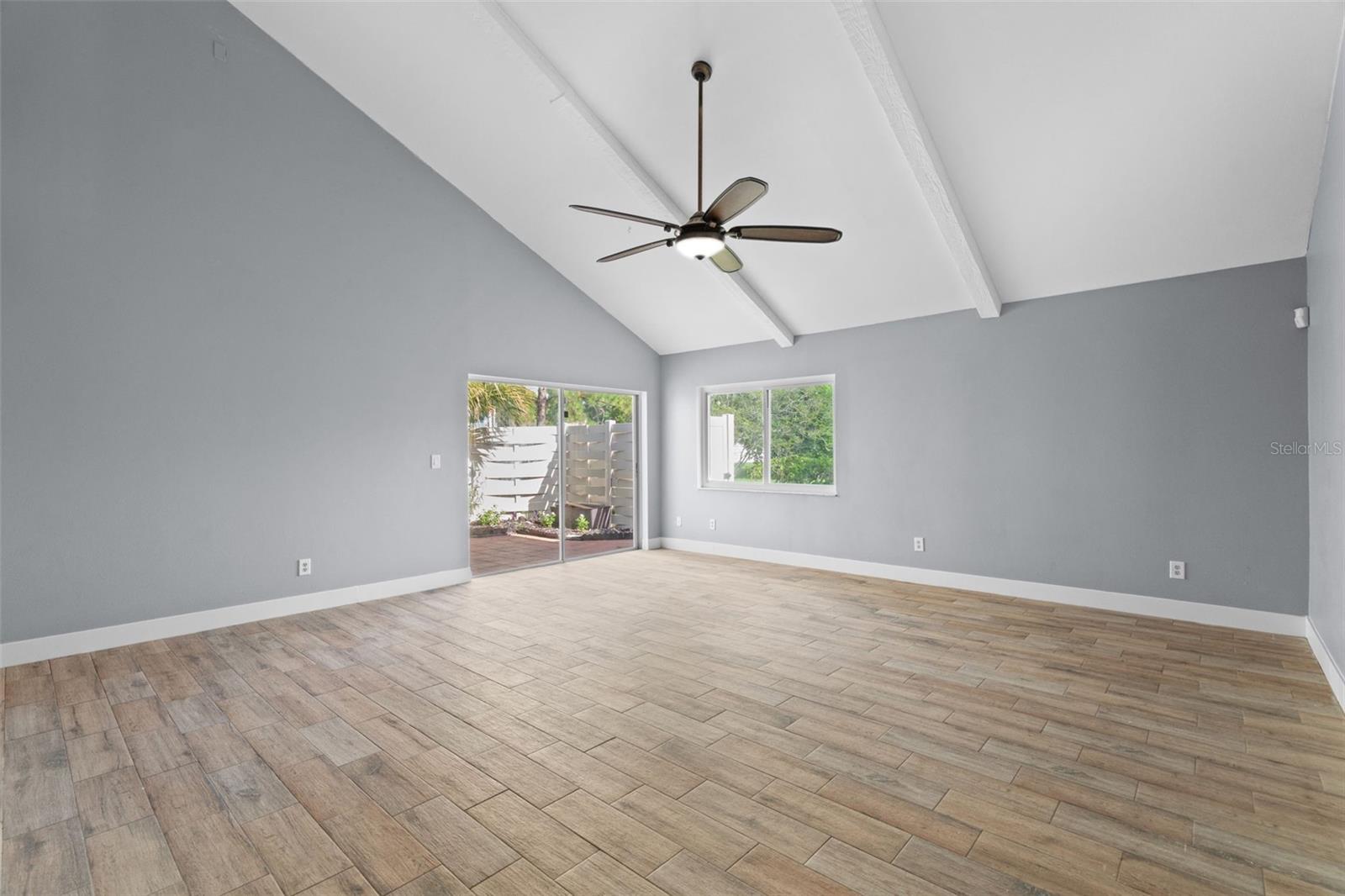 WINDING WOOD CONDO IX - Residential