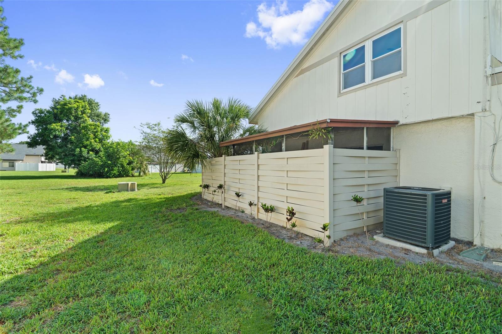 WINDING WOOD CONDO IX - Residential