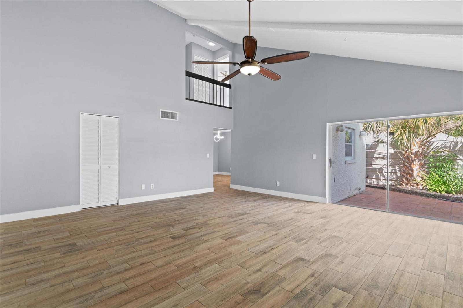 WINDING WOOD CONDO IX - Residential