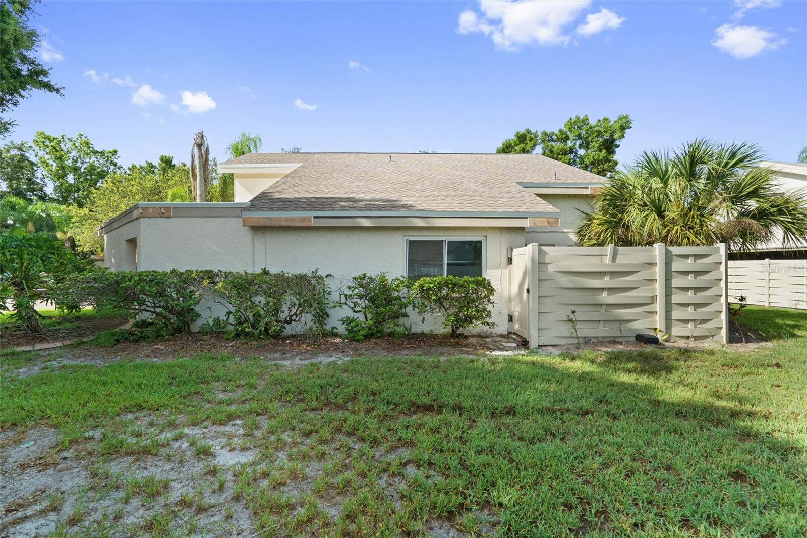 WINDING WOOD CONDO IX - Residential