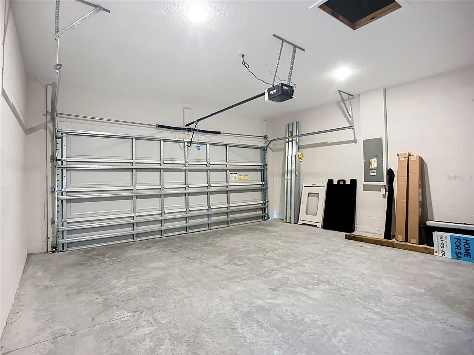 1586 - PORT CHARLOTTE SUB 32 - Residential
