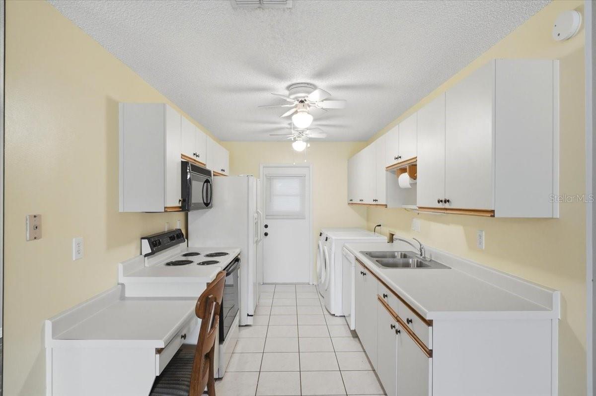 WINTER RDG CONDO - Residential