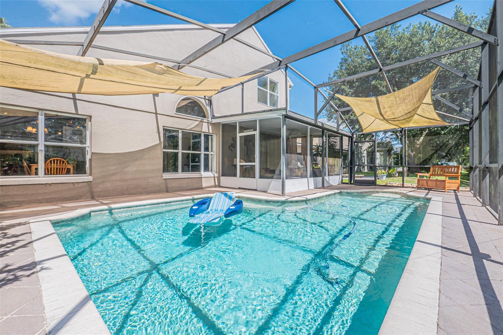 RYBOLT RESERVE PH 01 49 95 - Residential