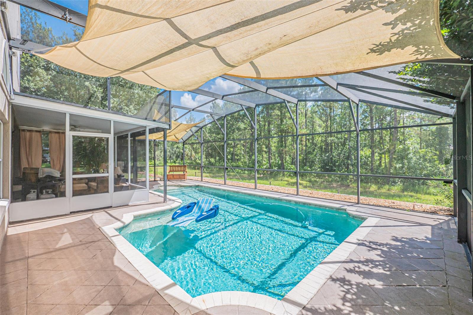 RYBOLT RESERVE PH 01 49 95 - Residential