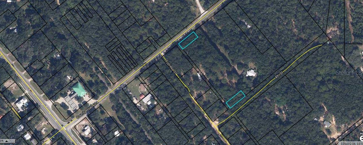 Great opportunity to acquire a 0.41-acre vacant  lot on CR-214, Keystone Heights, FL 32656. This well-sized parcel offers excellent potential for building a custom spot, placing a mobile or modular home, or holding for future investment. Located in a peaceful and growing area, the property provides a quiet setting while still offering convenient access to local amenities, lakes, parks, and major roadways. Ideal for builders, or investors seeking an affordable and versatile homesite in Keystone Heights. Pin Location: Latitude 29.77301278, Longitude -82.00842526. Note: buyers I emphasize the importance of conducting thorough due diligence to ensure that the property meets your expectations and requirements.