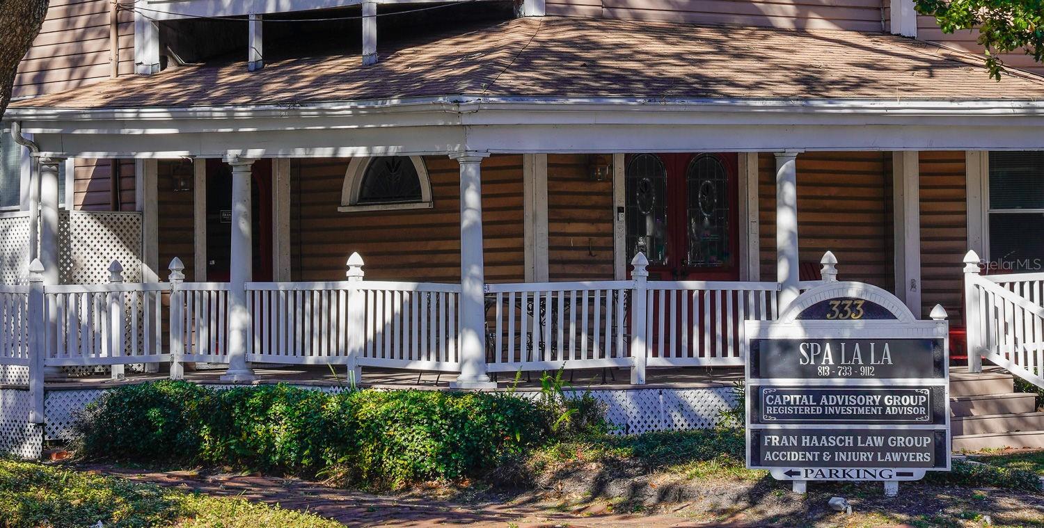 RIVERSIDE - Residential Lease
