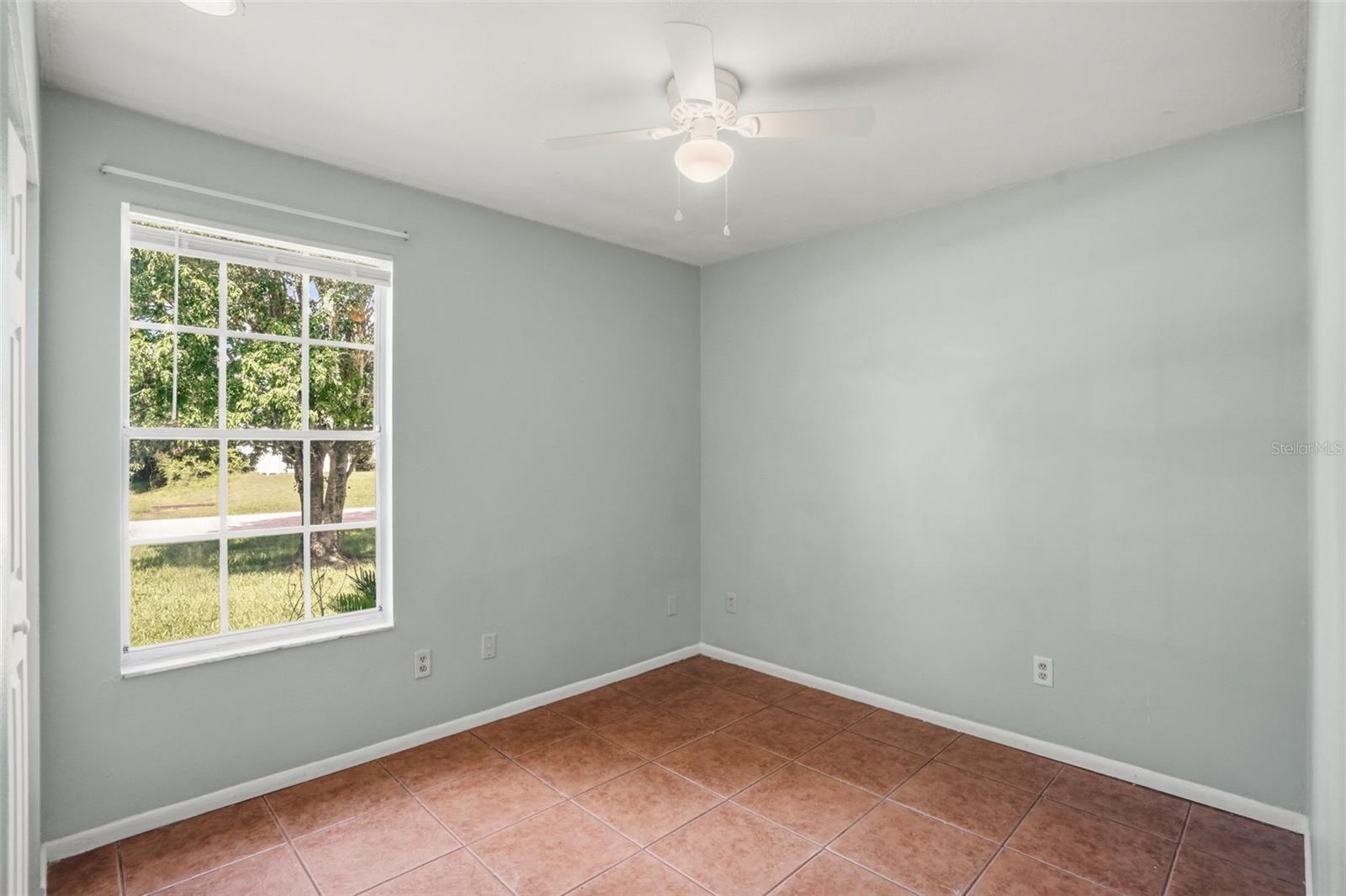 DELTONA LAKES UN 40 - Residential