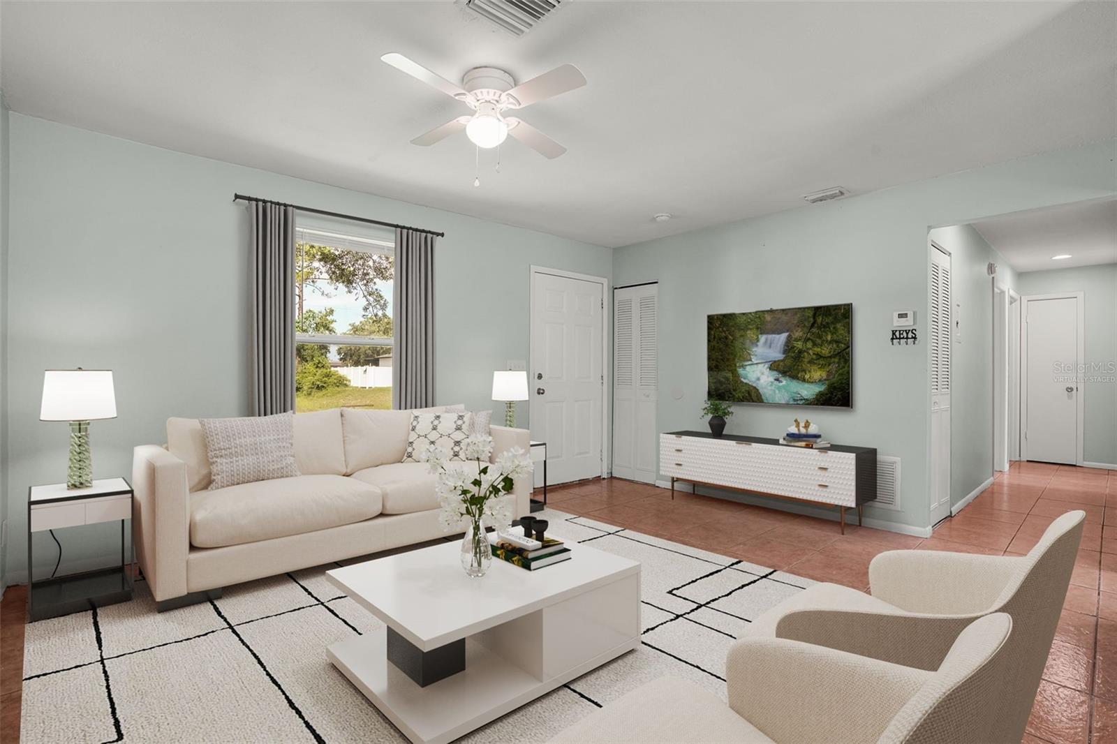 DELTONA LAKES UN 40 - Residential