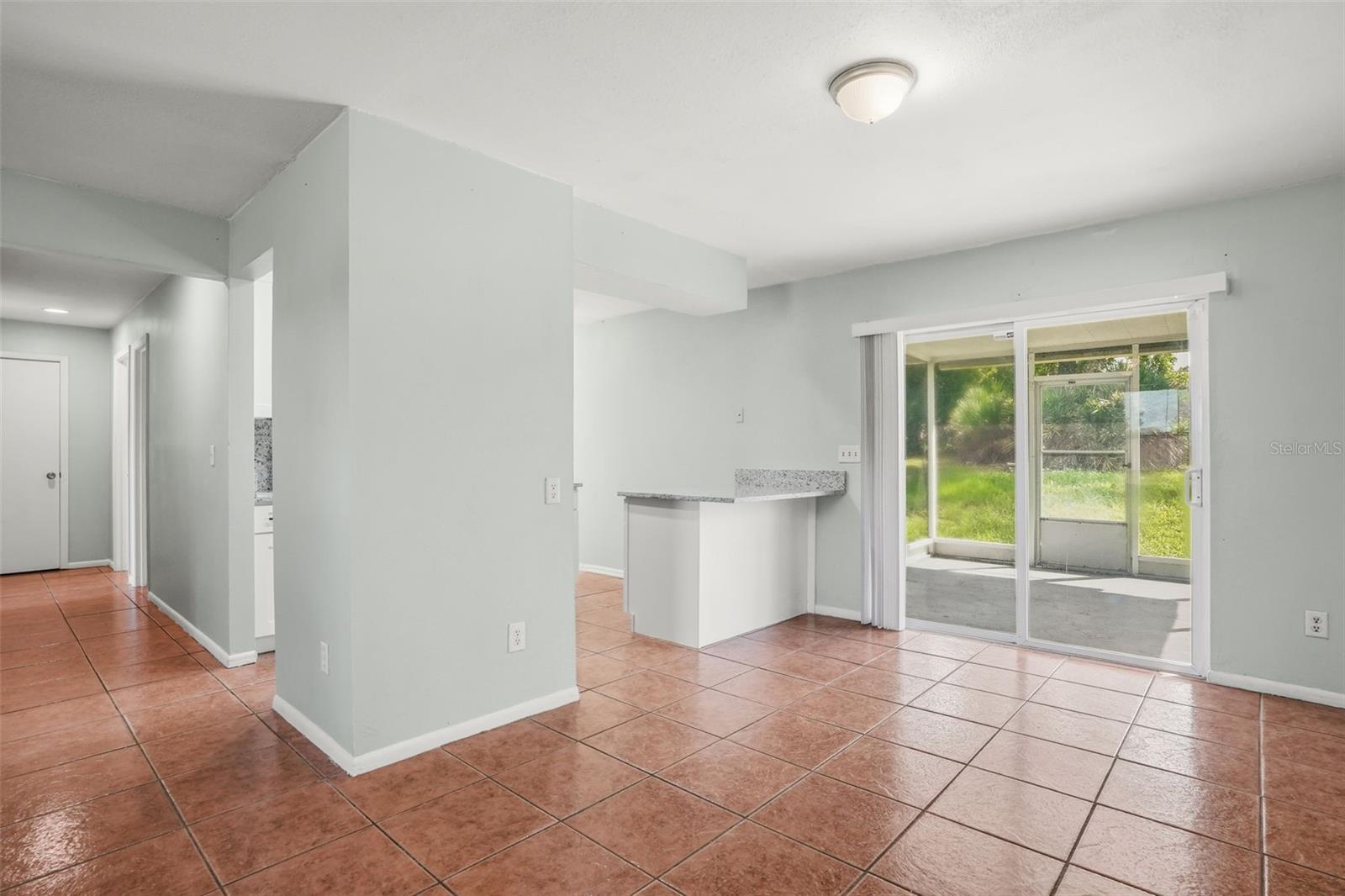 DELTONA LAKES UN 40 - Residential