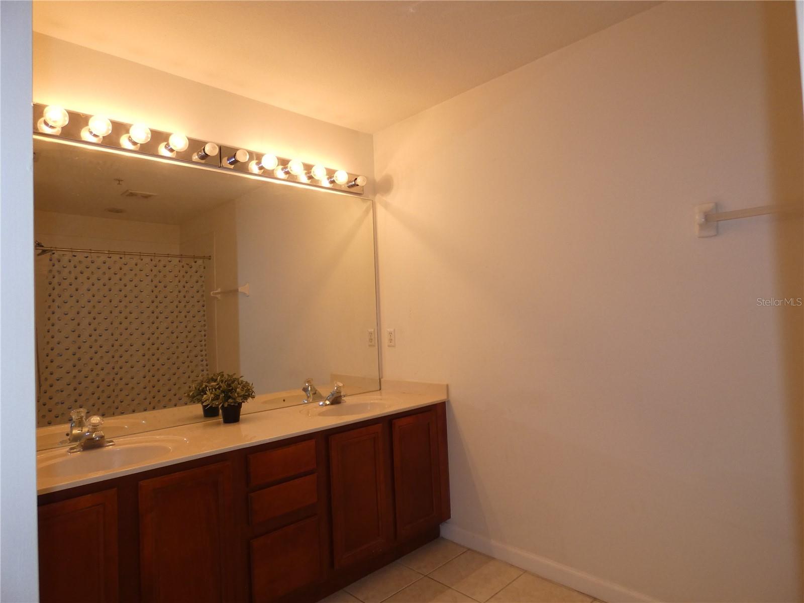 VISTAS/STONEBRIDGE PLACE PH 08 - Residential